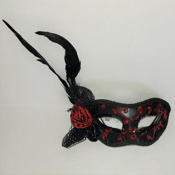 4PC Masquerade Masks for Halloween, Carnivale, Mardi Gras - Picture 3 of 5